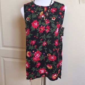 NWOT—W118 by Walter Baker floral top